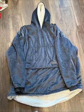 Comfy Sherpa-Lined Blue Hoodie Pullover